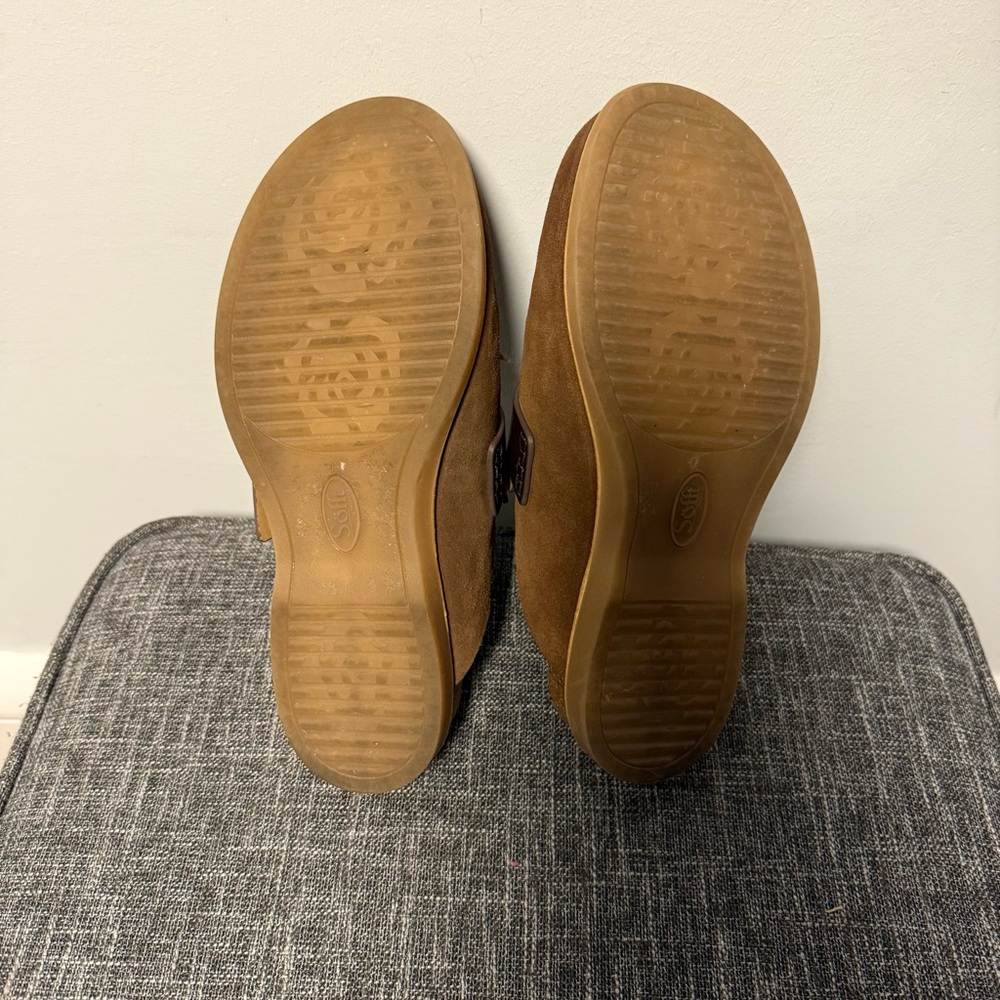 Sofft Billie Clogs, Brown Suede, Size 8, with Buckle - Picture 6 of 14